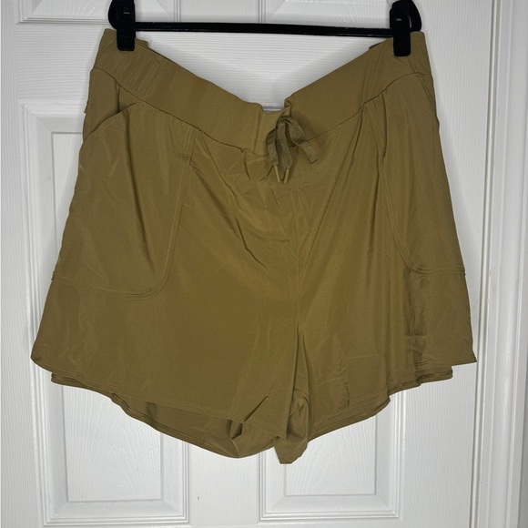 ALL IN MOTION NWT Woman’s Olive Green Drawstring Shorts Size 4XL Athletic - Picture 1 of 7